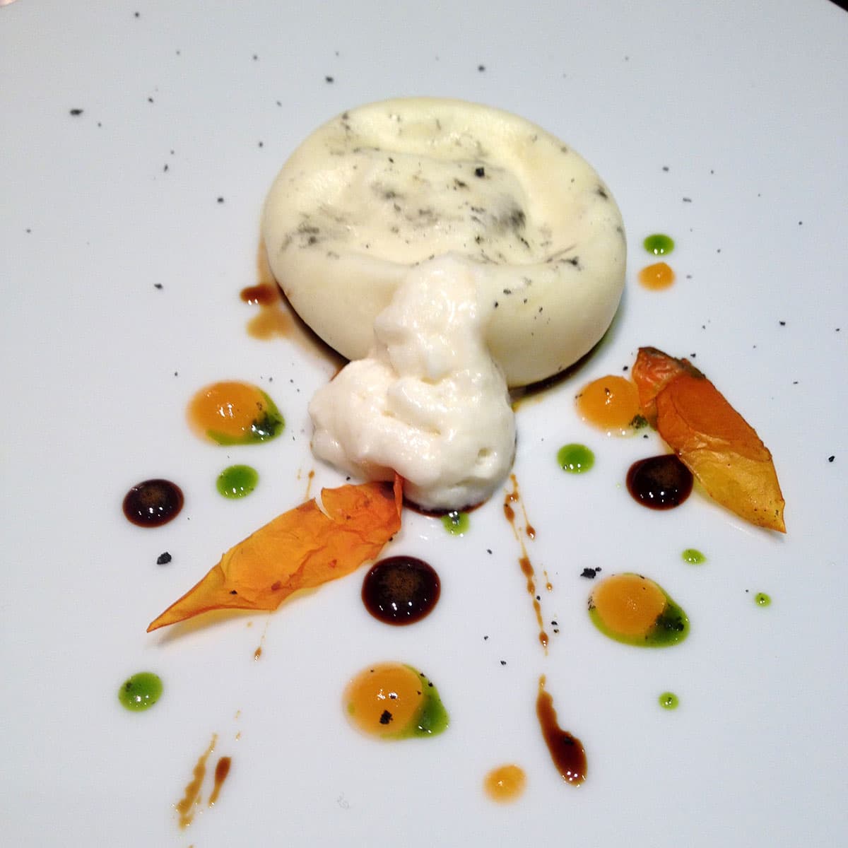 Minuburrata di parmigiano