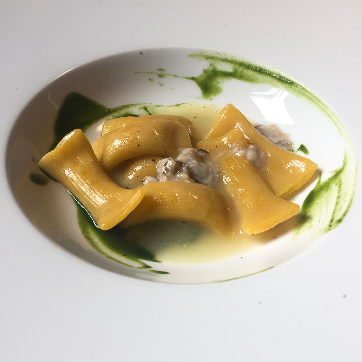 Ristorante Marconi Maccheroni ripieni di anguilla, ostrica, spinaci