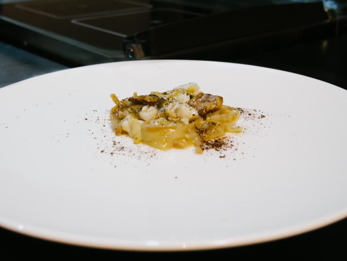 Emanuele Stigaro, Palazzo Foti - Pasta di stroncatura