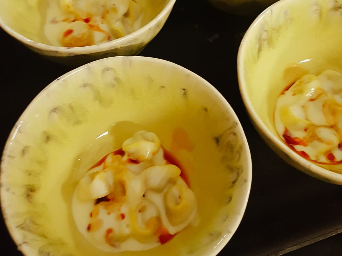 Tortellini al tamarindo fermentato, doppia panna e angostura